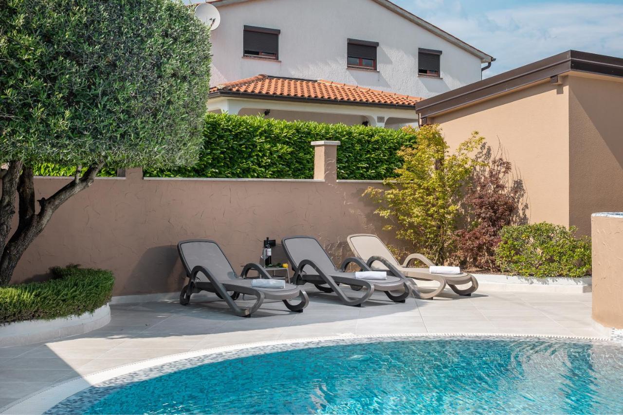 Villa Alena Poreč Eksteriør bilde